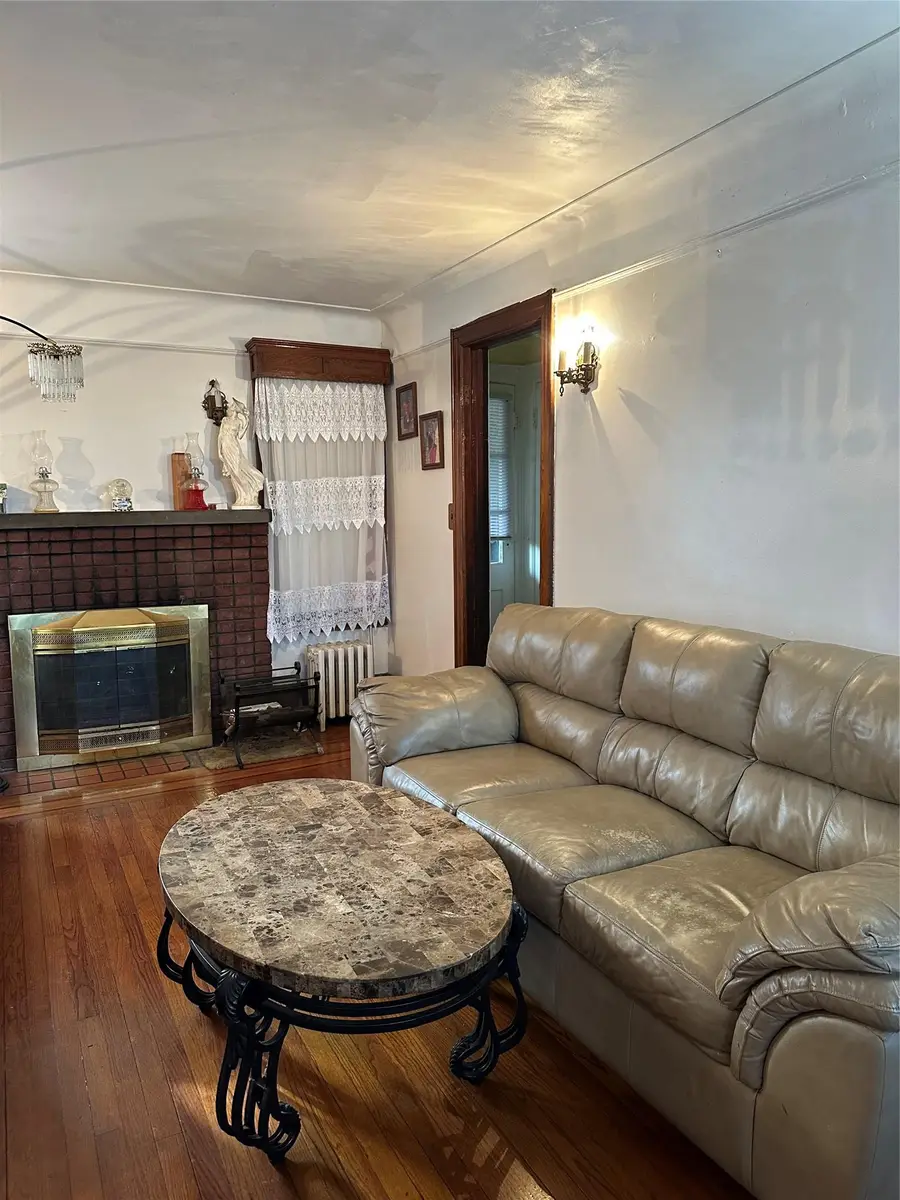 251-20 Memphis Avenue, Rosedale, NY 11422 - Image #3