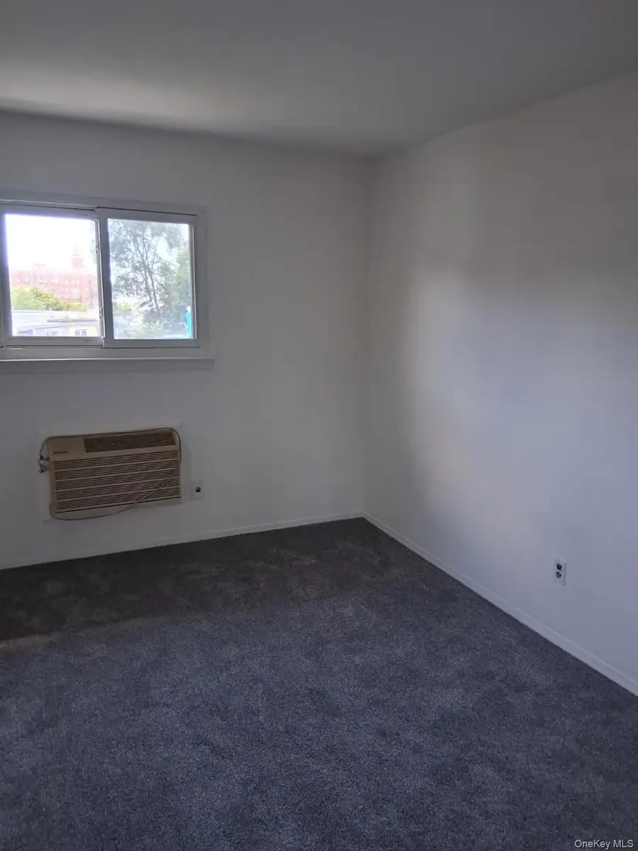 2215 Edgemere Avenue, Far Rockaway, NY 11691 - Image #2