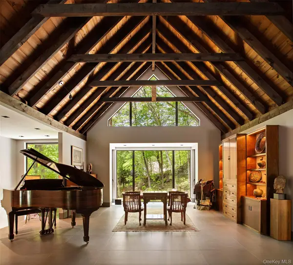 49 Indian Hill Road, Pound Ridge, NY 10576