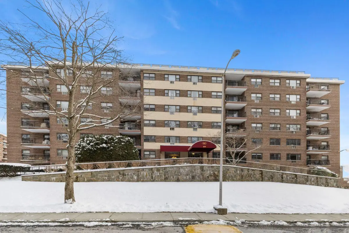 100 Diplomat Drive #4B, Mount Kisco, NY 10549 - Image #1