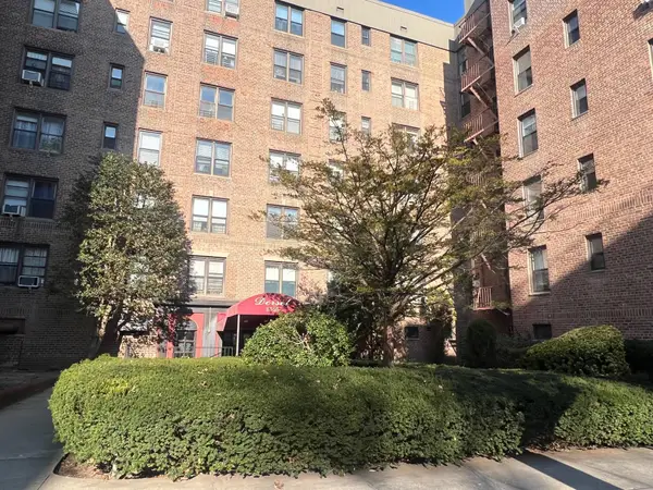 83-25 98 Street #3S, Woodhaven, NY 11421