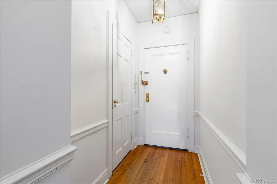 10 Brooklands #5G, Bronxville, NY 10708 - #3