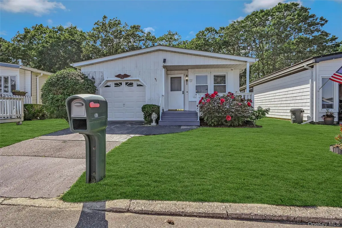 161 Village Circle W #161, Manorville, NY 11949 - Image #1