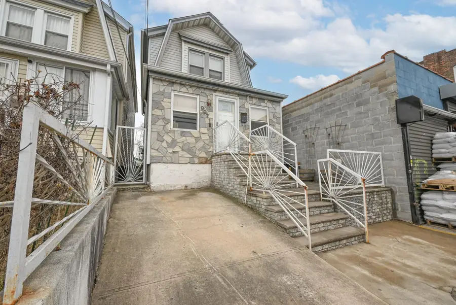 9071 178th Street, Jamaica, NY 11432 - Image #2