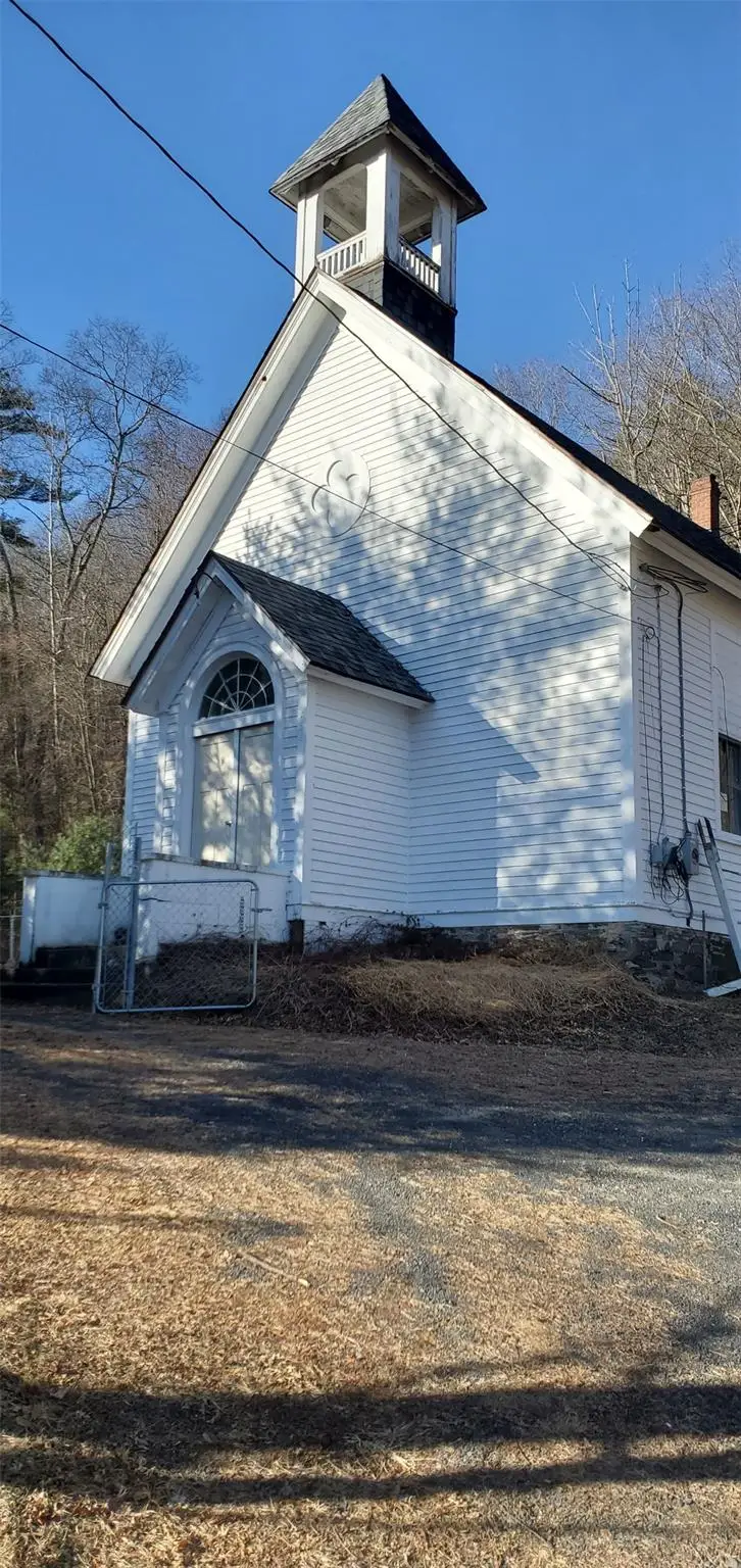 651 Us Route 209, Cuddebackville, NY 12729 - Image #1