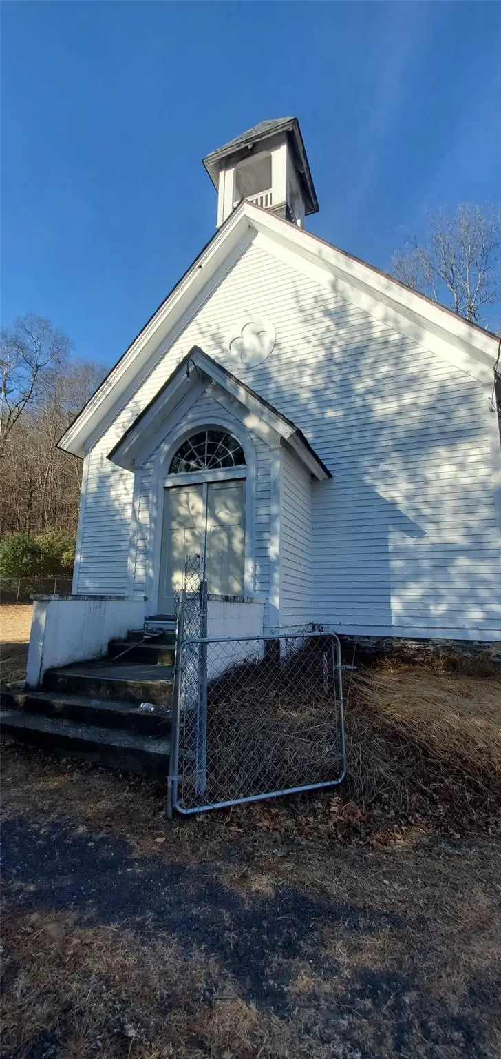 651 Us Route 209, Cuddebackville, NY 12729 - Image #2