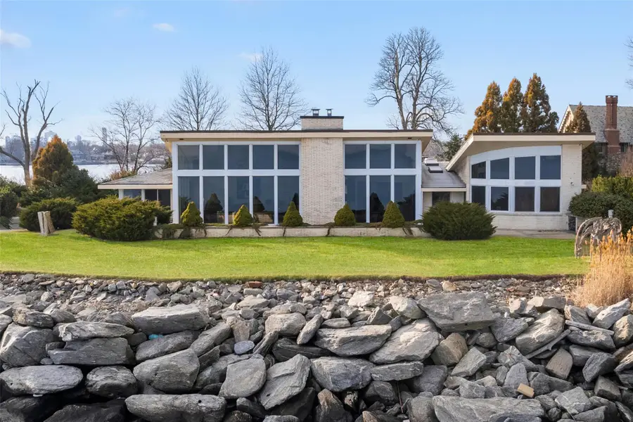 1450 Flagler Drive, Mamaroneck, NY 10543 - Image #2