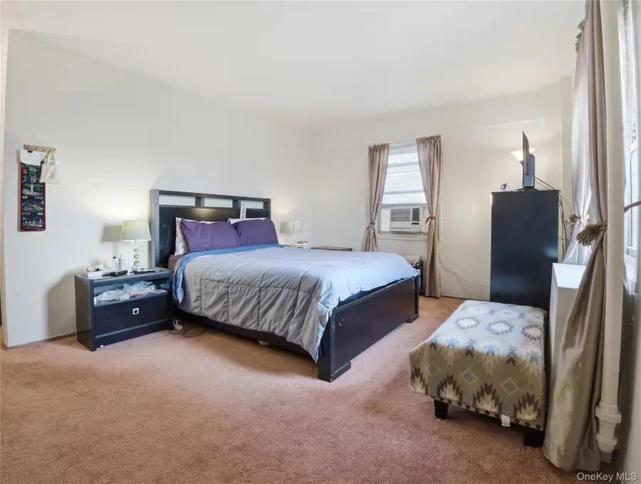 4 Fordham Hill Oval #8G, Bronx, NY 10468 - Image #3