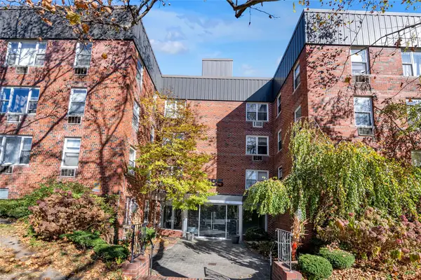 185 S. Middle Neck Road #1G, Great Neck, NY 11021