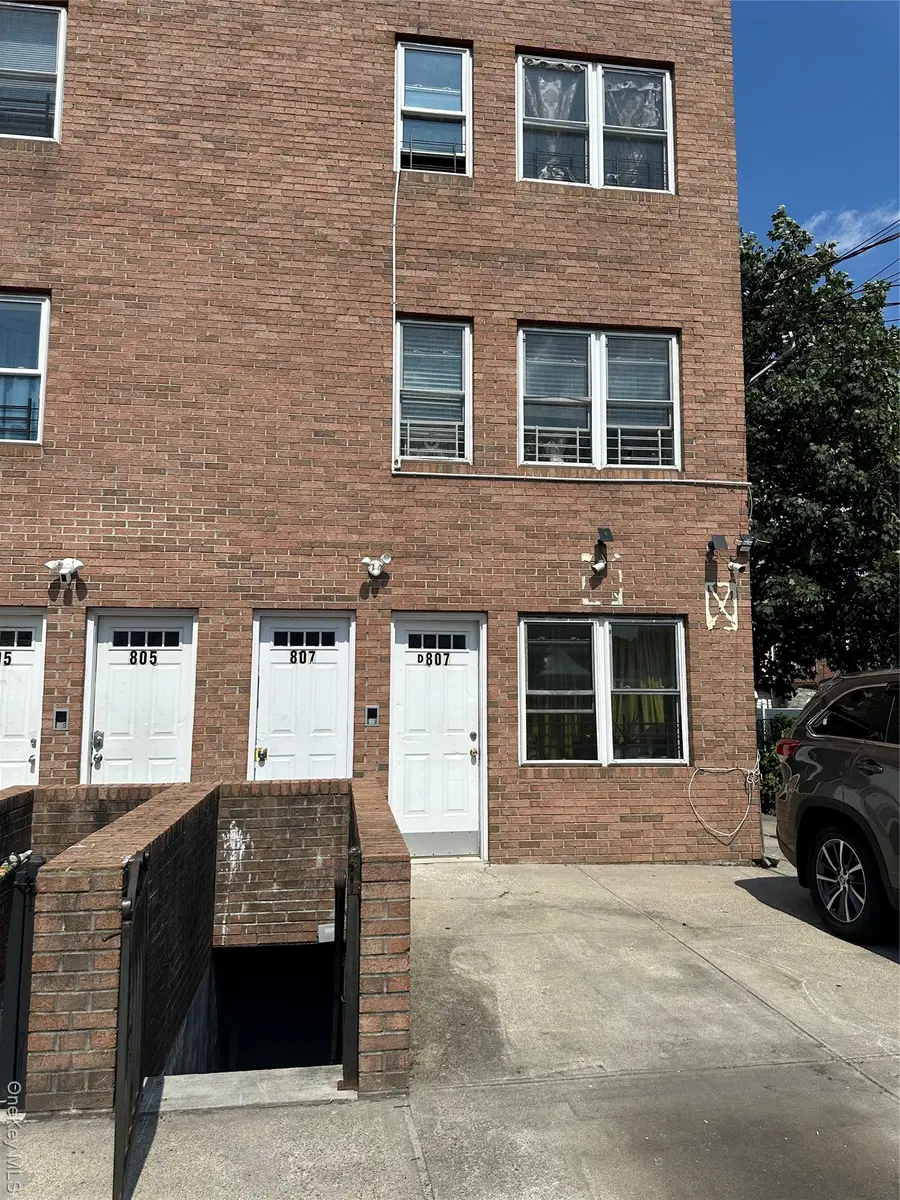 807 Barbey, Brooklyn, NY 11207 - Image #2