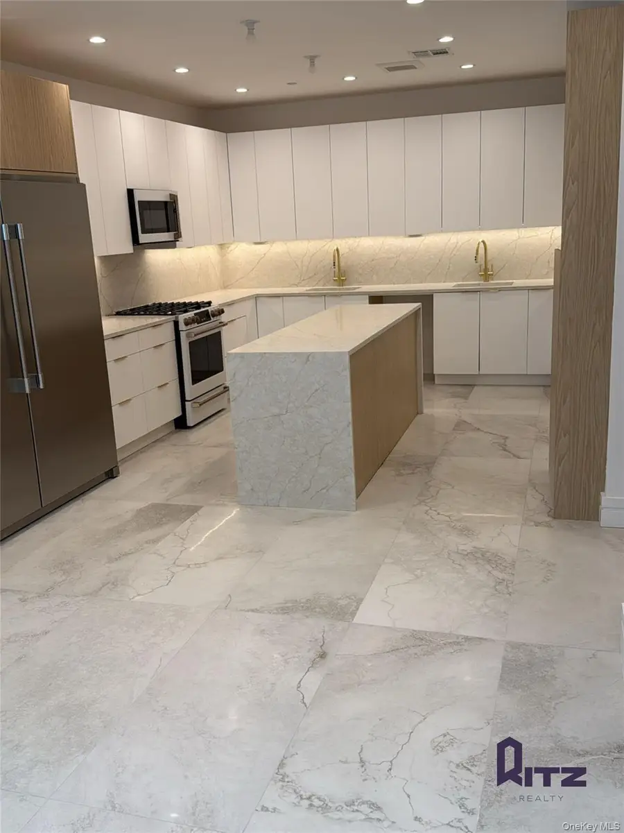 104 Stockton Street #6, Brooklyn, NY 11206 - Image #2