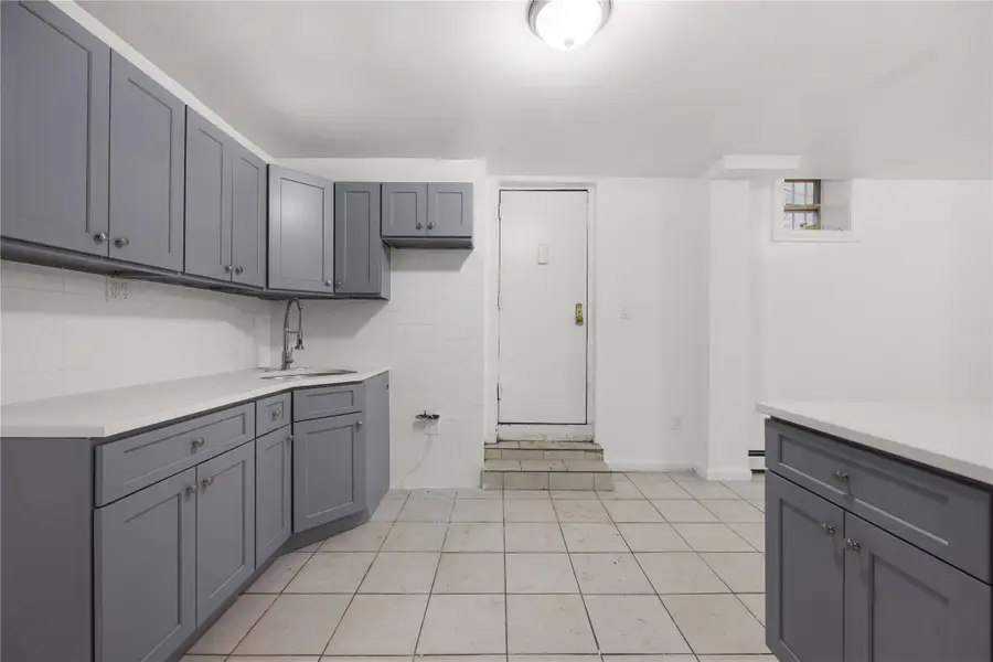 2039 Washington Ave, Bronx, NY 10457 - Image #3