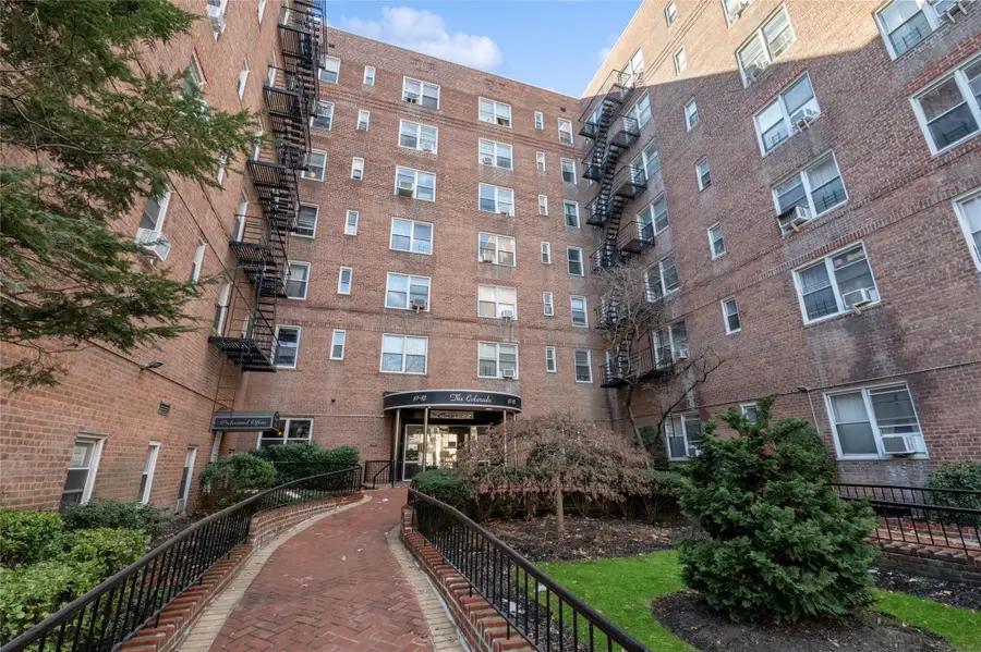 67-12 Yellowstone Boulevard #G7, Forest Hills, NY 11375 - #3