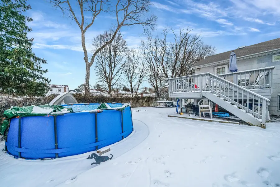 215 Eastwood Avenue, Deer Park, NY 11729 - Image #3