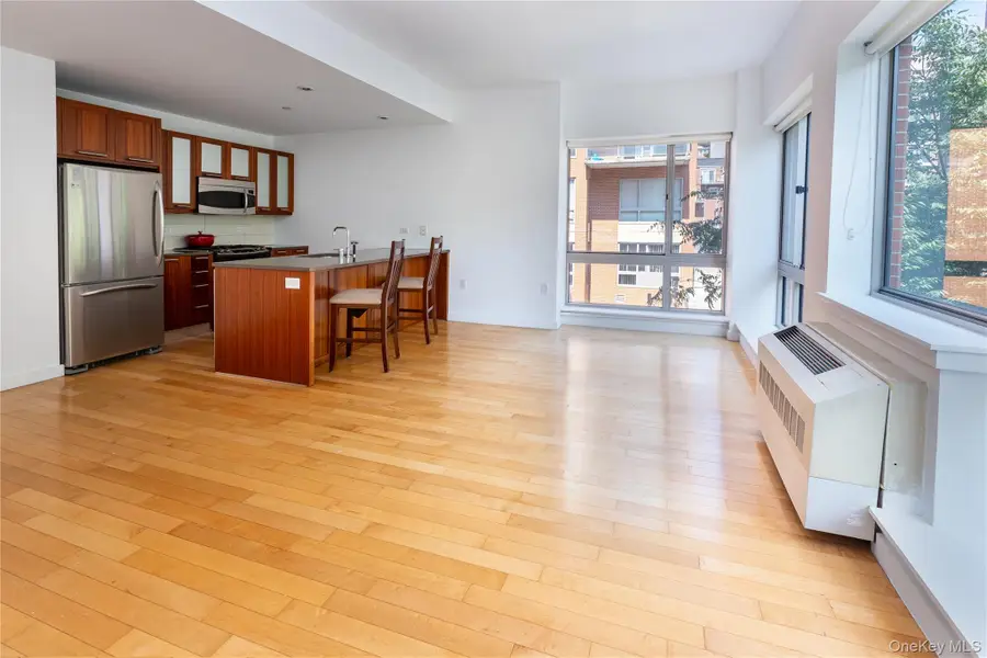 3585 Greystone Avenue #3DE, Bronx, NY 10463 - Image #2