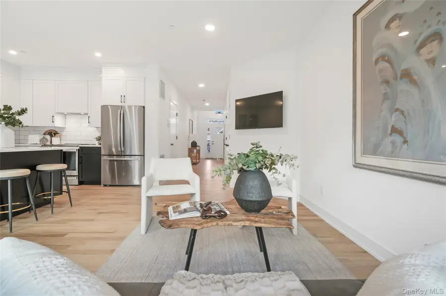 2040 Crompond Road #22, Yorktown Heights, NY 10598 - Image #3