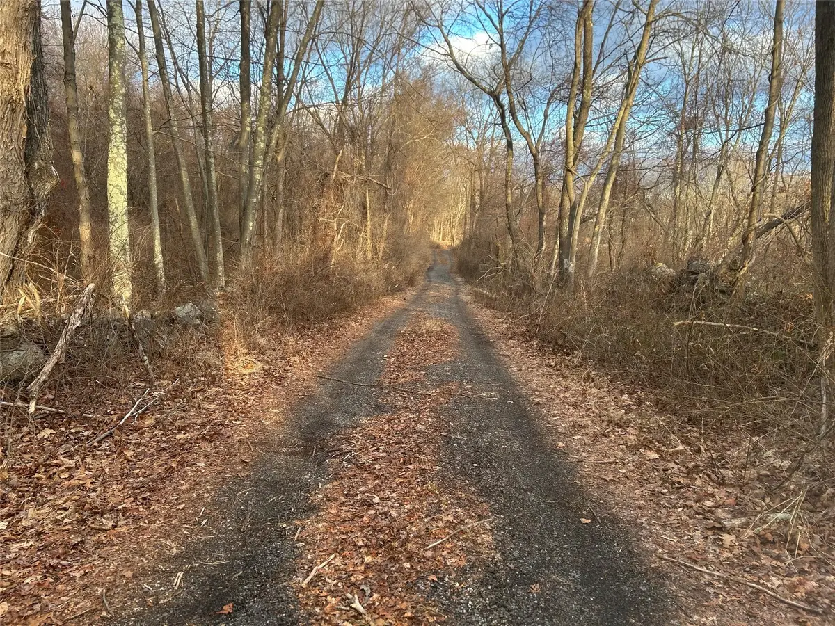 100 Ten Acre Lane (barret), Brewster, NY  - Image #1