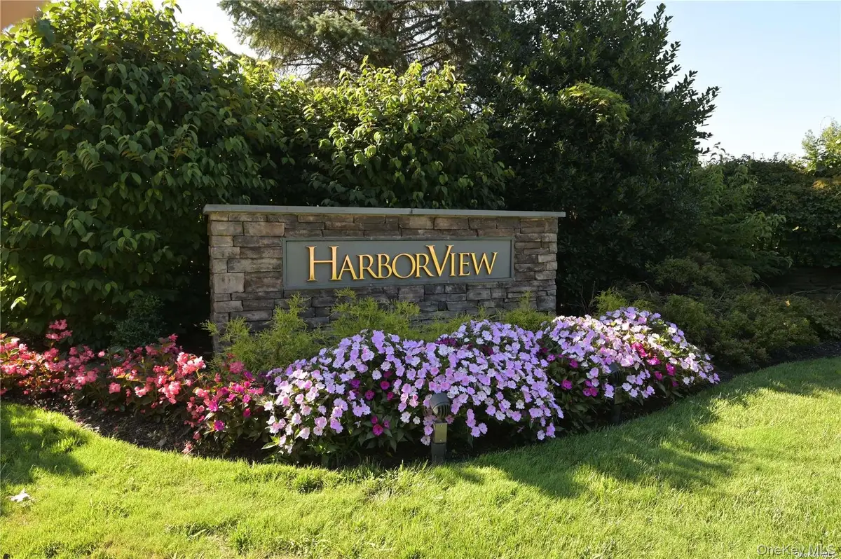 100 Harbor View Drive #423, Port Washington, NY 11050 - Image #1