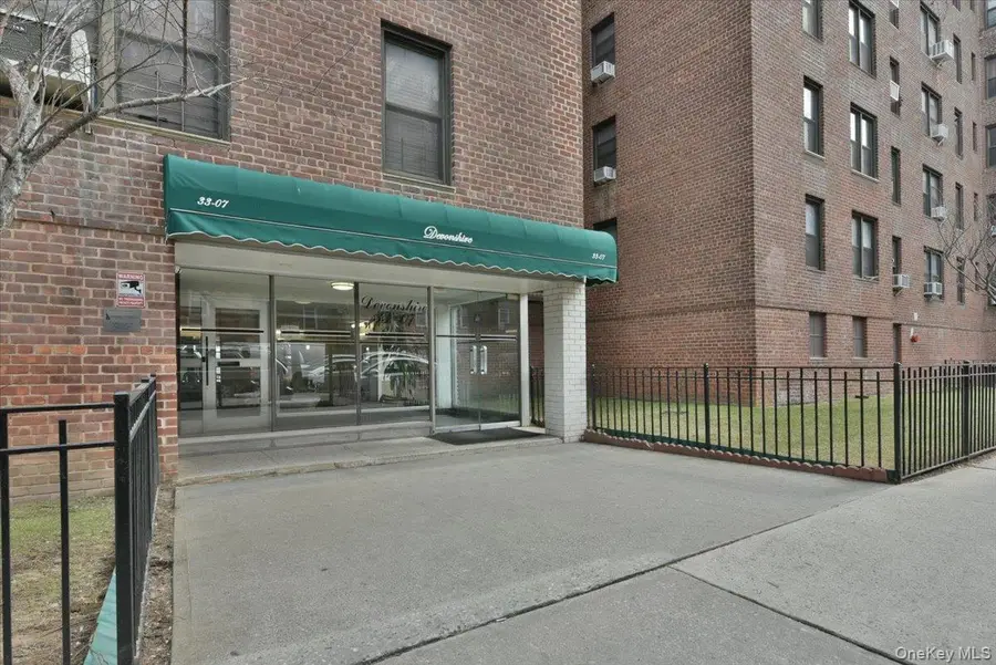 33-07 91 Street #5H, Jackson Heights, NY 11372 - Image #2