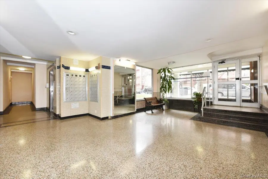 33-07 91 Street #5H, Jackson Heights, NY 11372 - Image #3