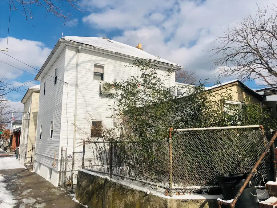 22-03 125 Street, College Point, NY 11356 - Image #2