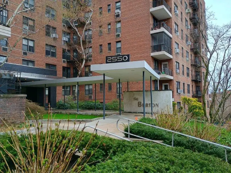 2550 Independence Avenue #7G, Bronx, NY 10463 - Image #1