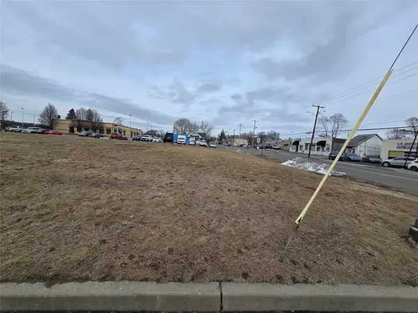 106 S Robinson Avenue, Newburgh, NY 12550