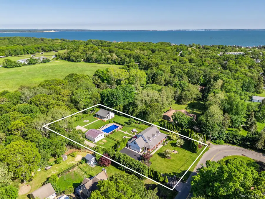 1125 Ole Jule Lane, Mattituck, NY 11952 - Image #2