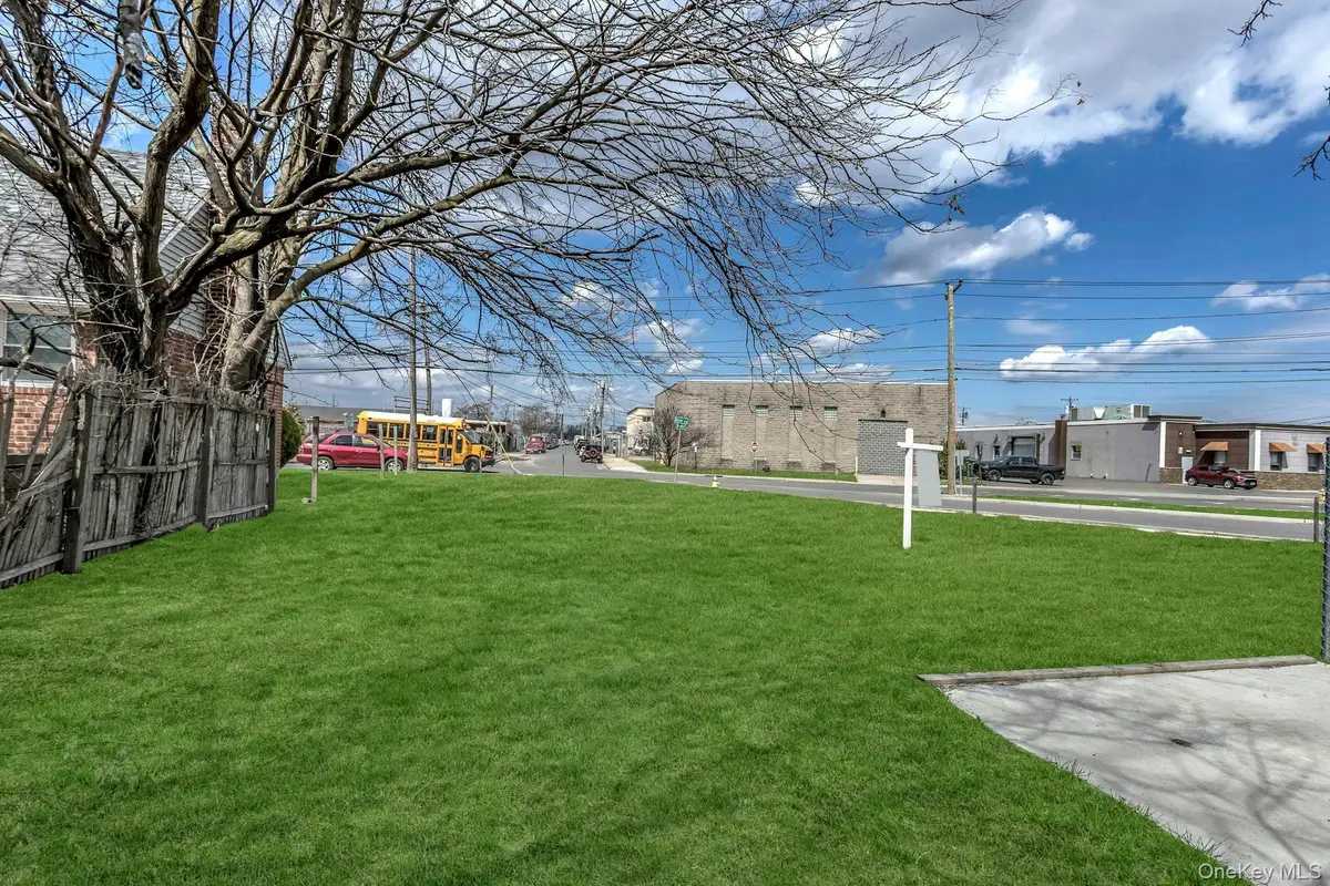 899 Old Country Road, Westbury, NY 11590 - Image #1