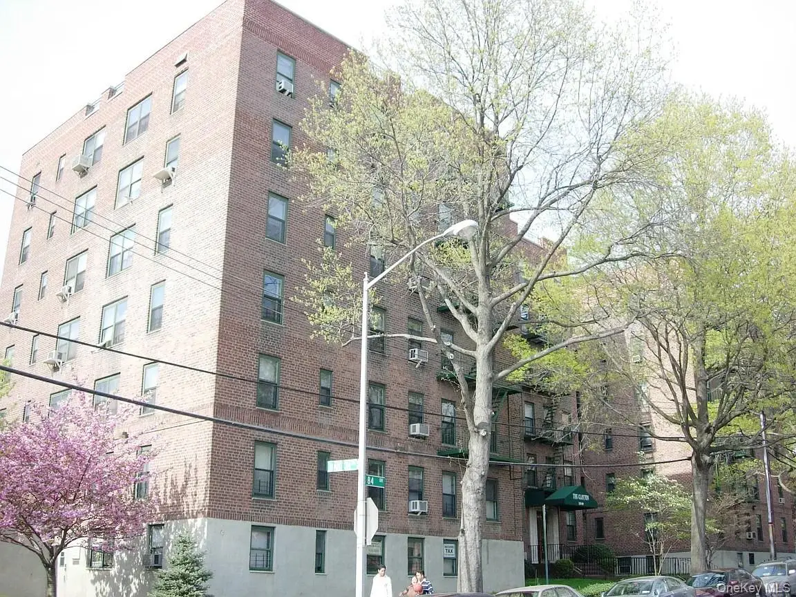 139-09 84th Drive #307, Briarwood, NY 11435 - Image #1