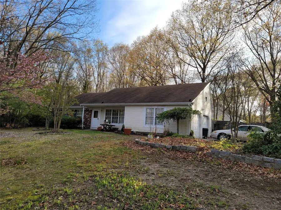 2 Cassie Court, Mount Sinai, NY 11766 - Image #3