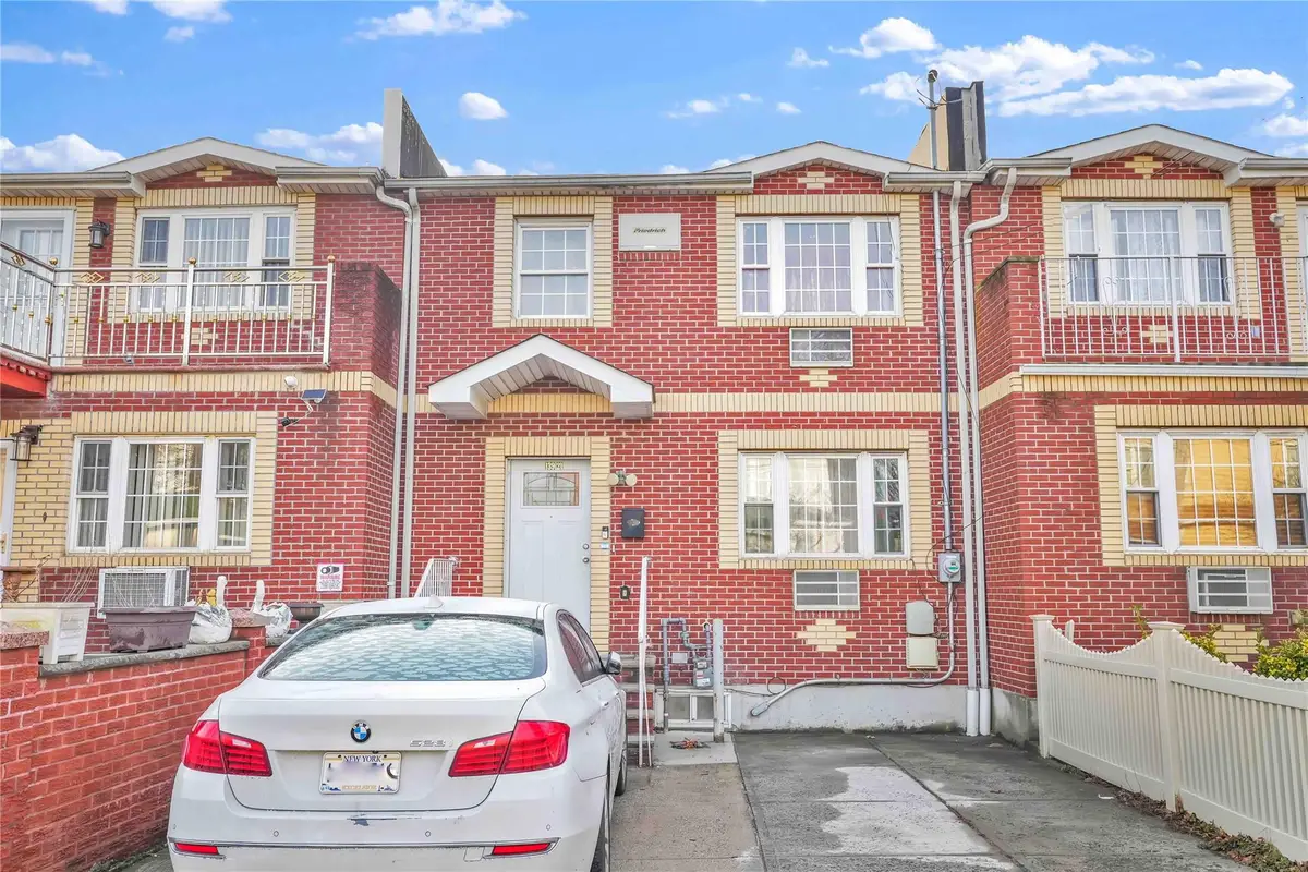 139-21 246th Street, Rosedale, NY 11422 - Image #1