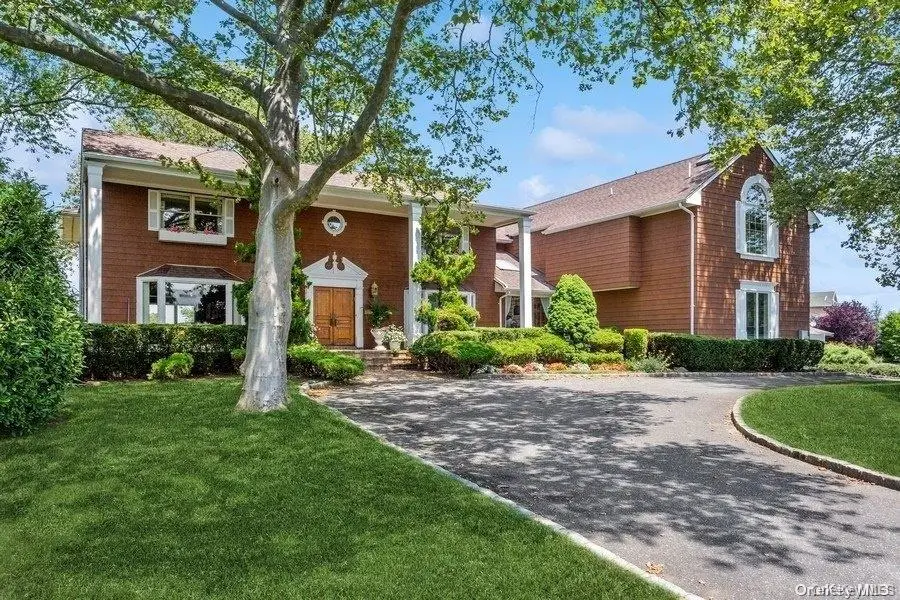 30 Thixton Drive, Hewlett Harbor, NY 11557 - Image #3