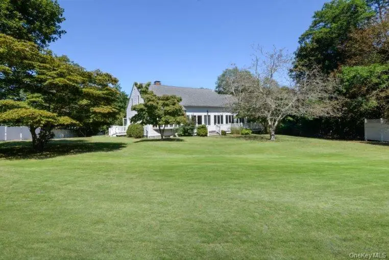 13 West End Avenue, East Quogue, NY 11942 - Image #1