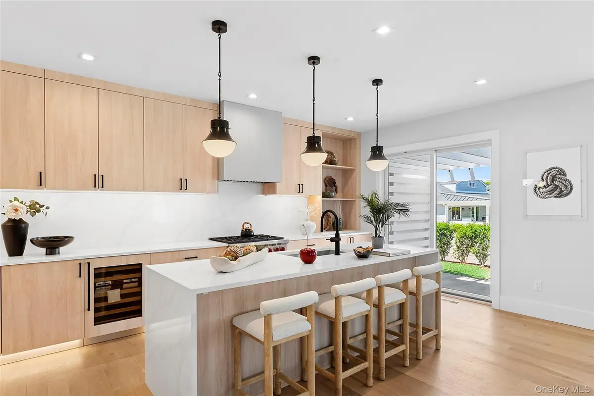 12 Depot Road #1102 (pearl Way), Westhampton Beach, NY 11978 - Image #1