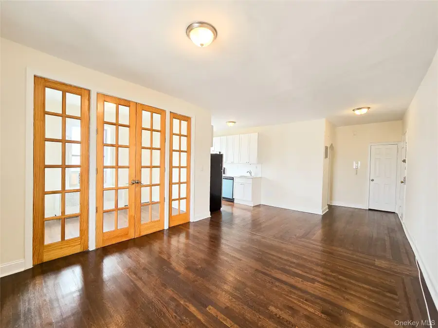 59-11 Queens Boulevard #5H, Woodside, NY 11377 - Image #2