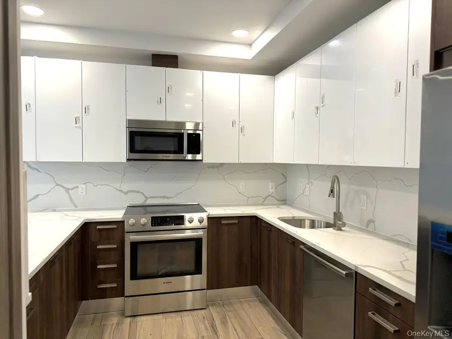 2478 E 11th Street #2C, Brooklyn, NY 11235 - Image #2