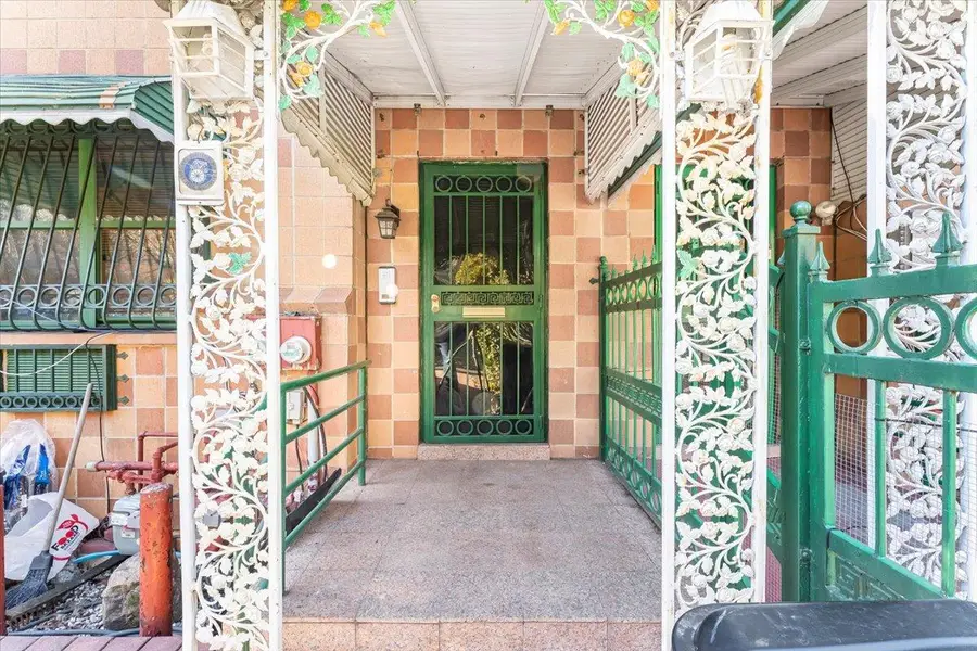 1475 Crotona Place, Bronx, NY 10456 - Image #3