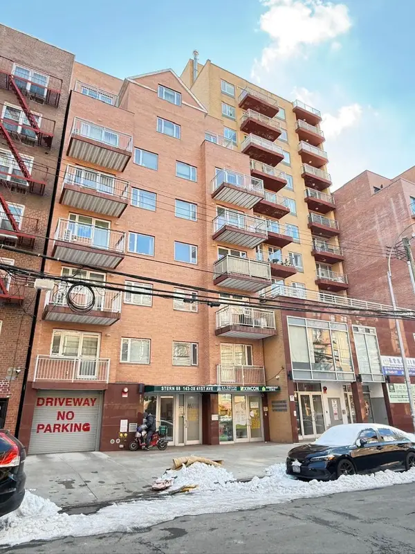 143-28 41st Avenue #4B, Flushing, NY 11355