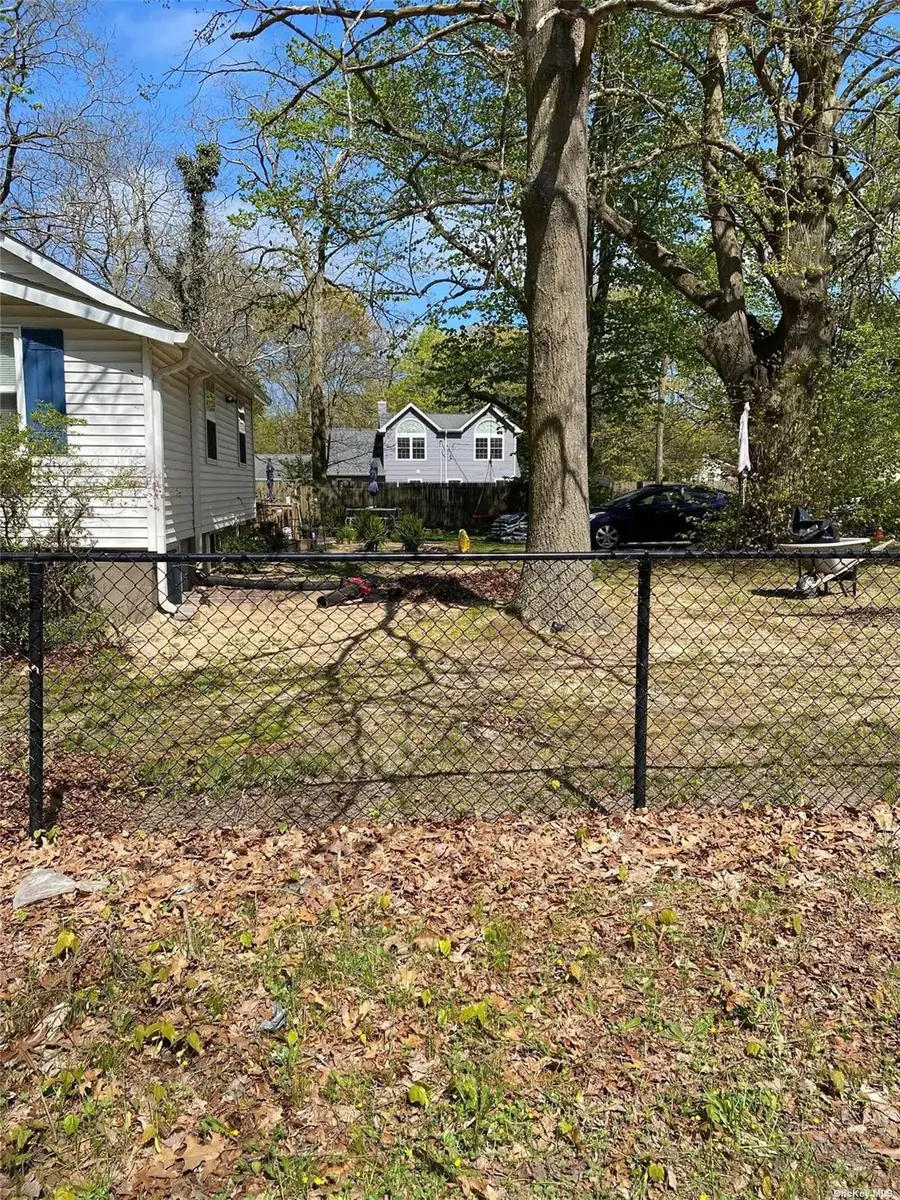 19 Grove Road, Mastic Beach, NY 11951 - Image #3