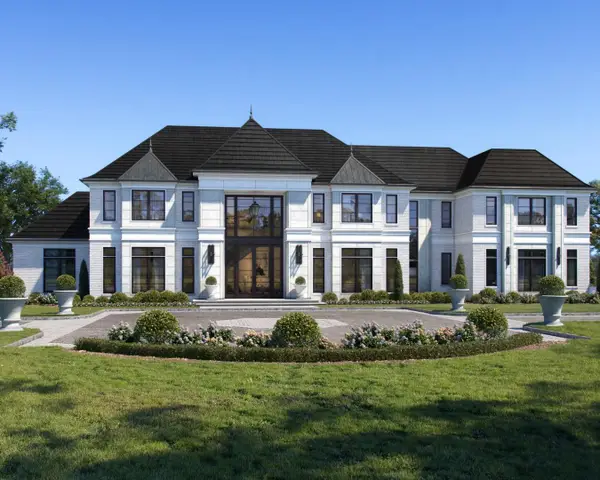 16 Horse Hill Road, Brookville, NY 11545