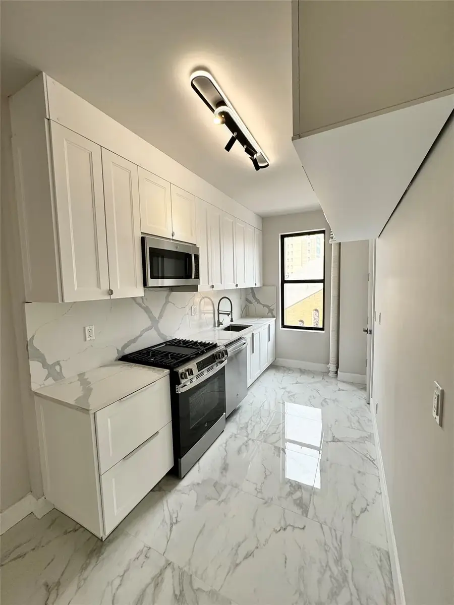 221 W 82nd Street #7B, New York, NY 10024 - Image #2