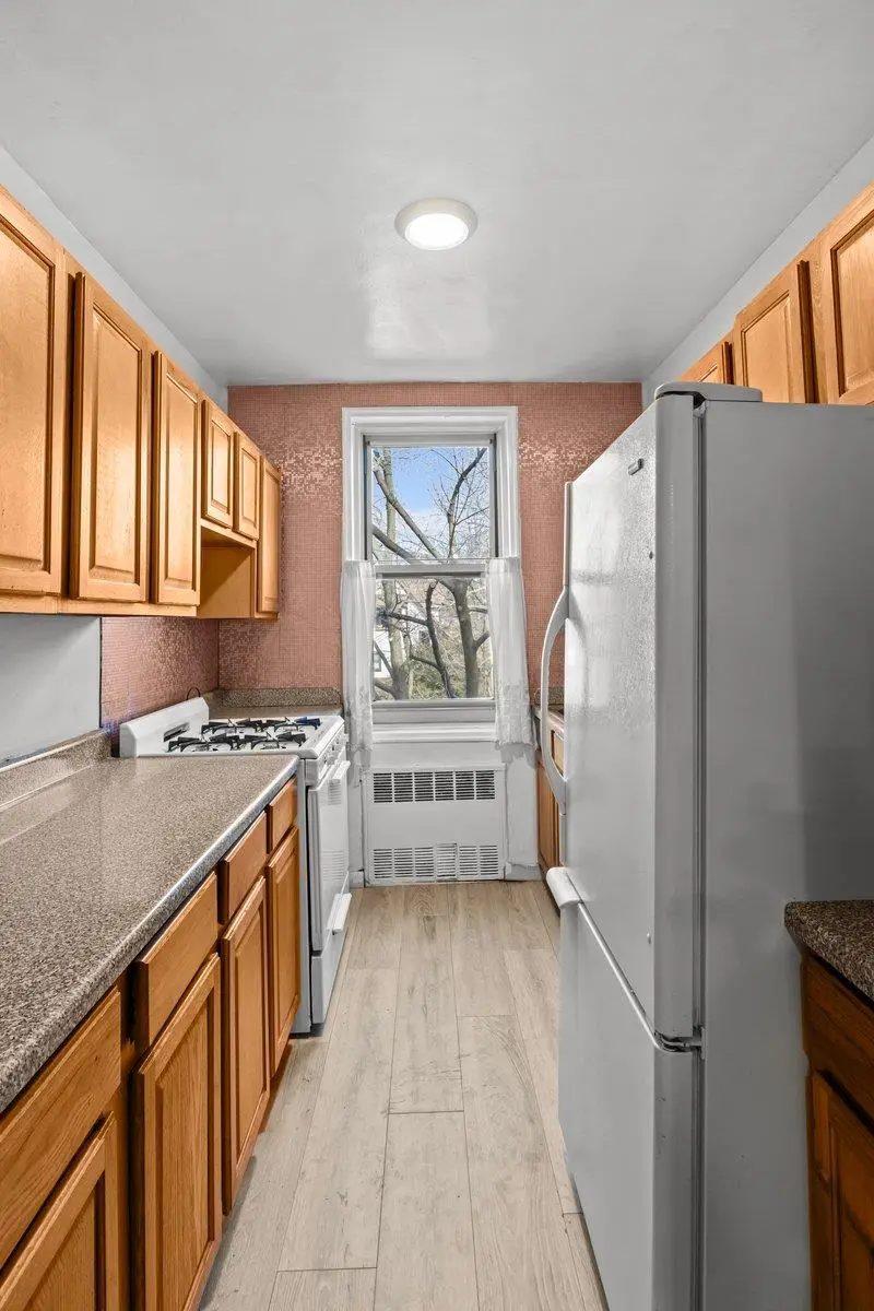 629 Kappock Street #6S, Bronx, NY 10463 - Image #3