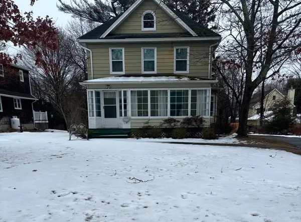 29 Beachfern, Center Moriches, NY 11934