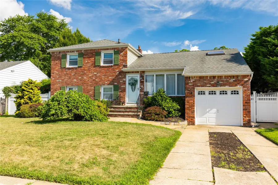 3563 Wadena Street, Seaford, NY 11783 - Image #3