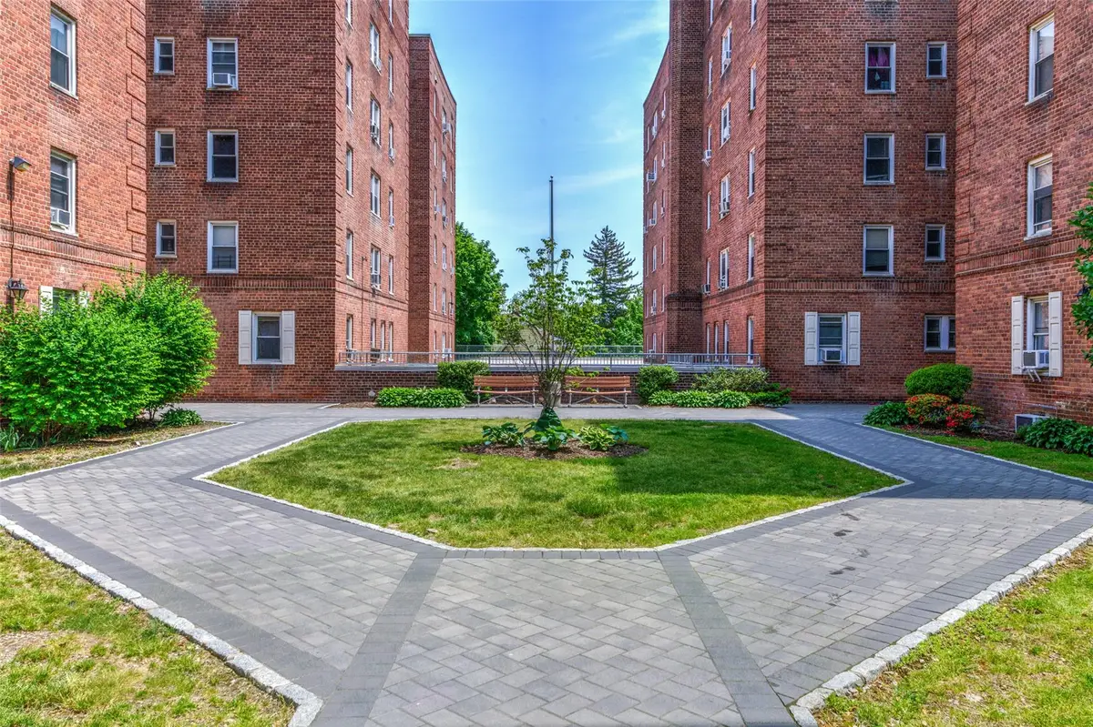 60 Locust Avenue #210A, New Rochelle, NY 10801 - Image #1