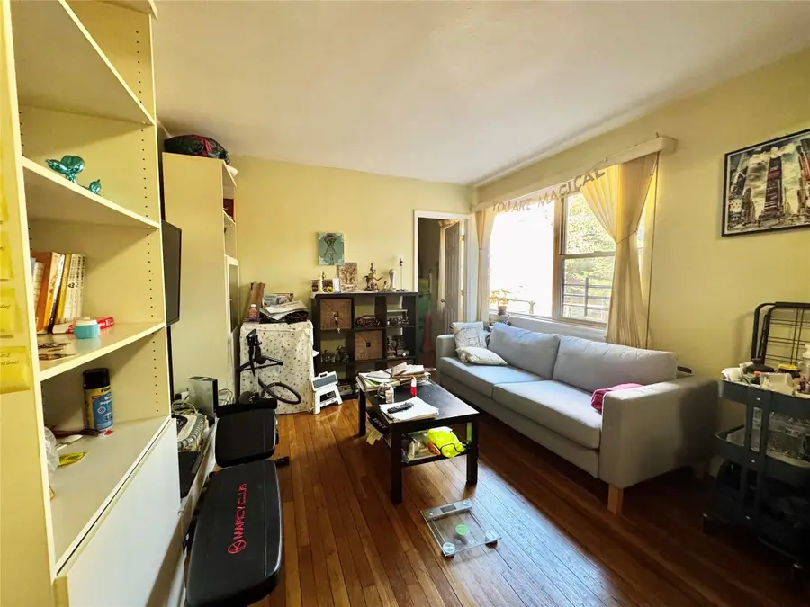 138-29 Jewel Ave #2D, Flushing, NY 11367 - Image #2