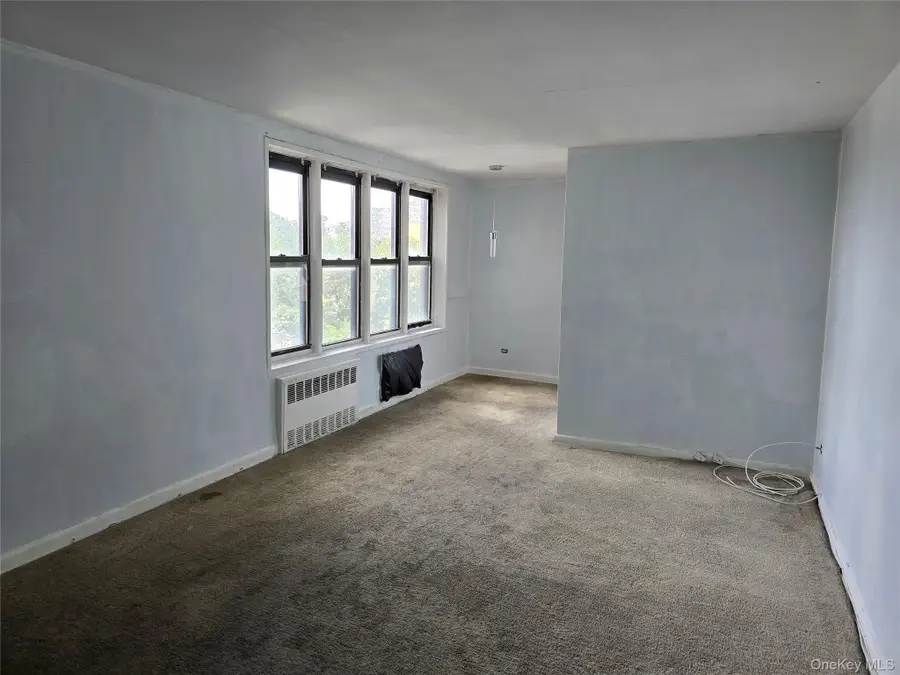 87-70 173rd Street #4N, Jamaica, NY 11432 - Image #2