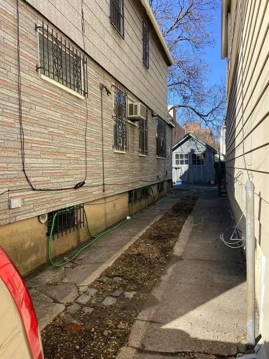 8621 59th Avenue, Elmhurst, NY 11373 - Image #2