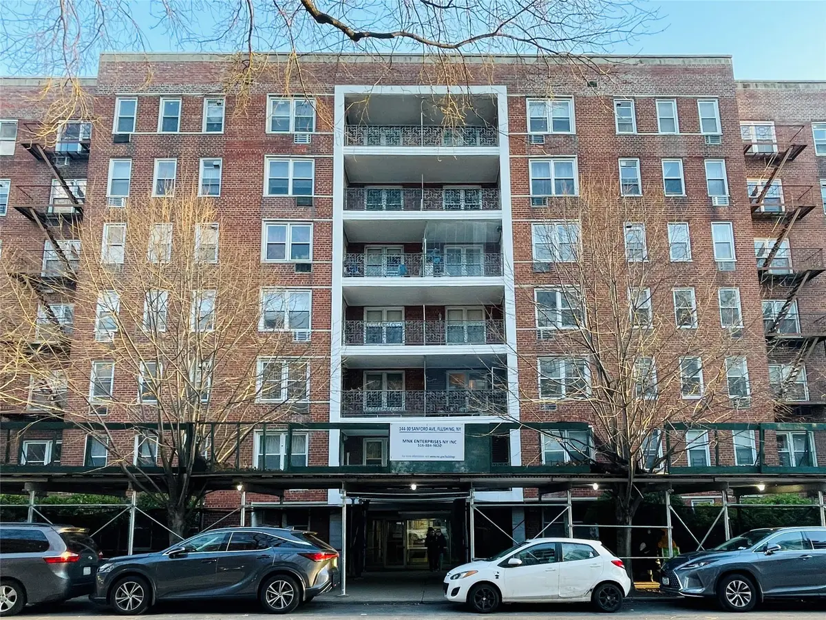 144-30 Sanford Avenue #5, Flushing, NY 11355 - Image #1
